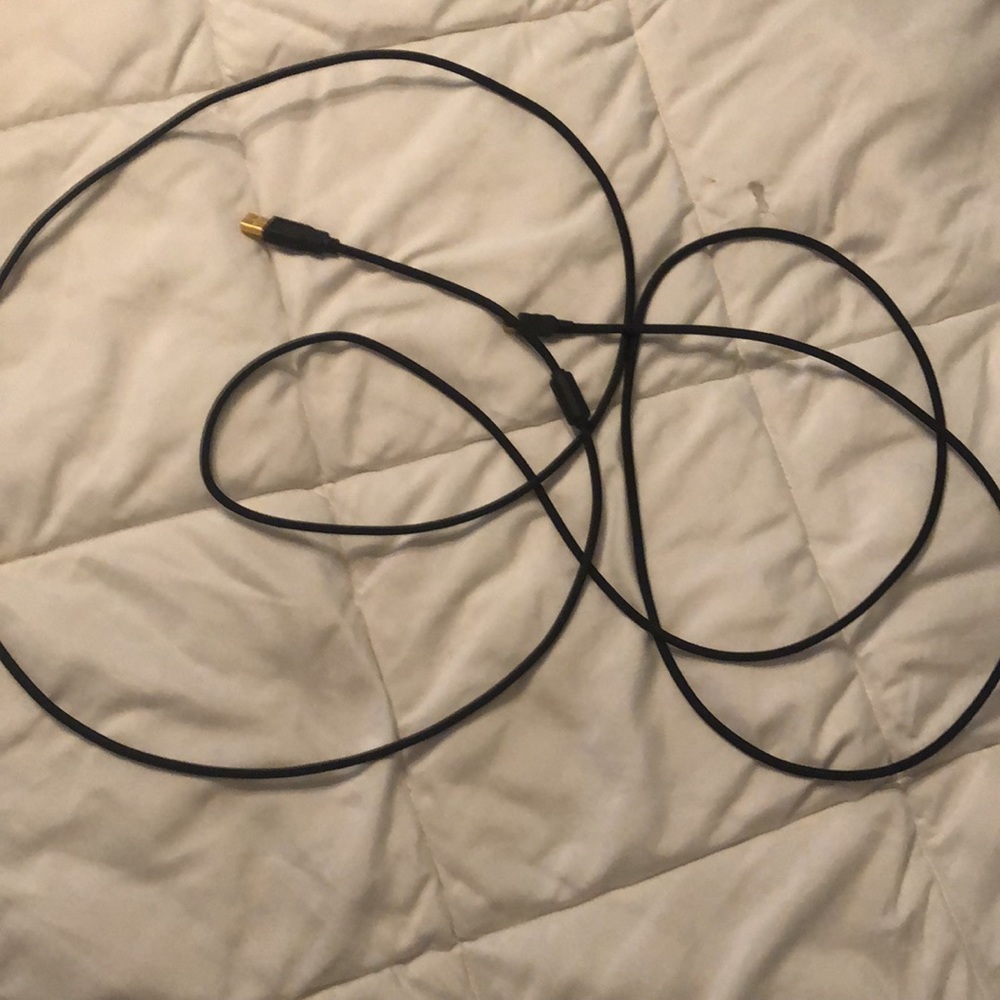 HDMI Cable - Picture 4 of 4